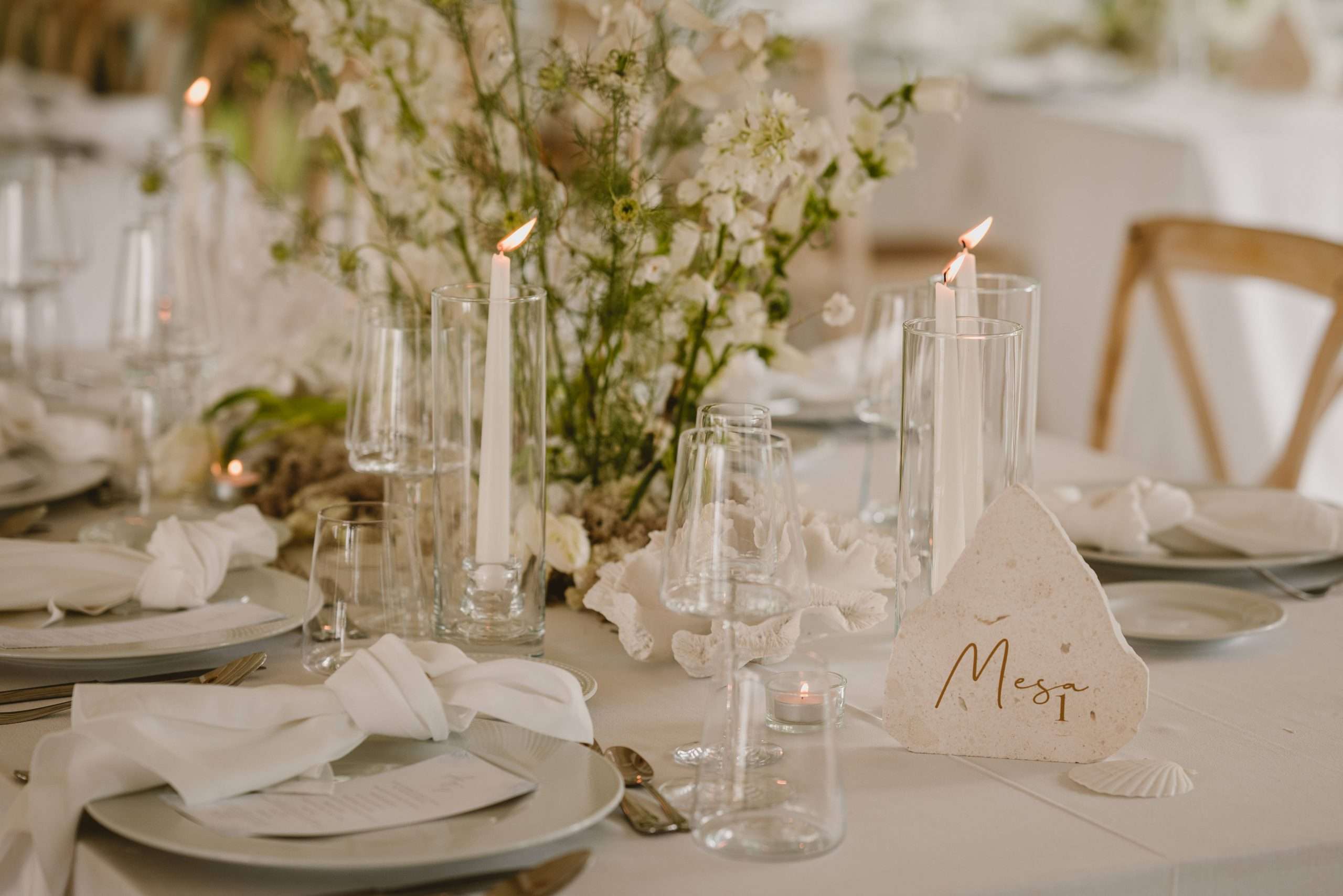 Deco Boda en blanco en el mar de Huelva